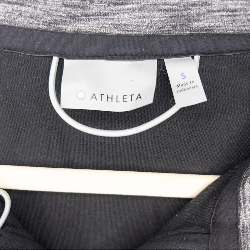 Athleta Quick Step Zip-Up Hoodie Reflective Light Jacket - Picture 4 of 5